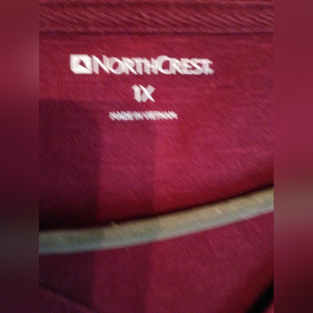Northcrest Burgundy Size 1x 3/4 Lace-Up Long Sleeve Shirt. - Picture 6 of 8